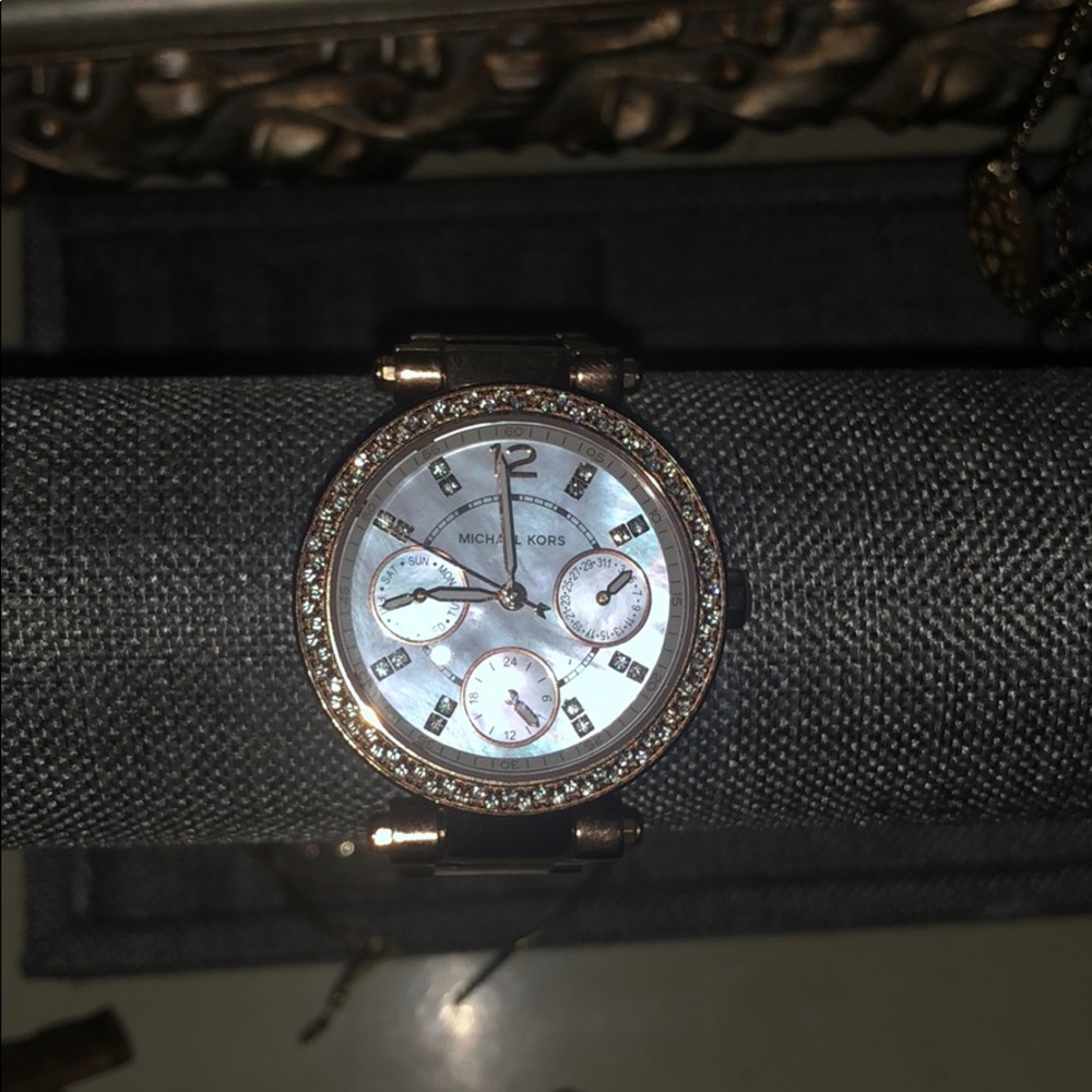 Michael kors watch